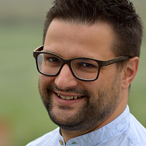 Tobias Aubele Tobias Aubele